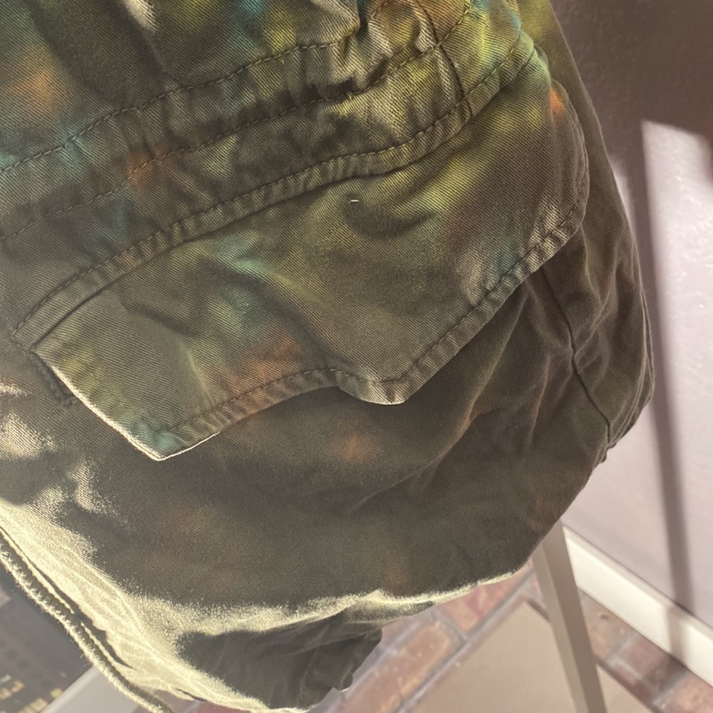 BARNEYS NY - NWT - jacket: olive green w rainbow sequined long sleeves - 42 / 8 - Picture 13 of 16